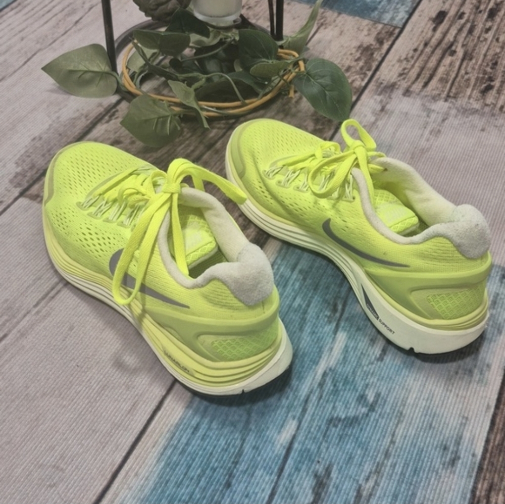 Nike Lunarglide 4 Dynamic Support Lunarlon Shoes